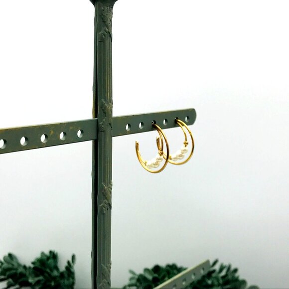 Vintage Style Gold Tone Hoop Earrings With Faux Pearl Detailing - Picture 5 of 6